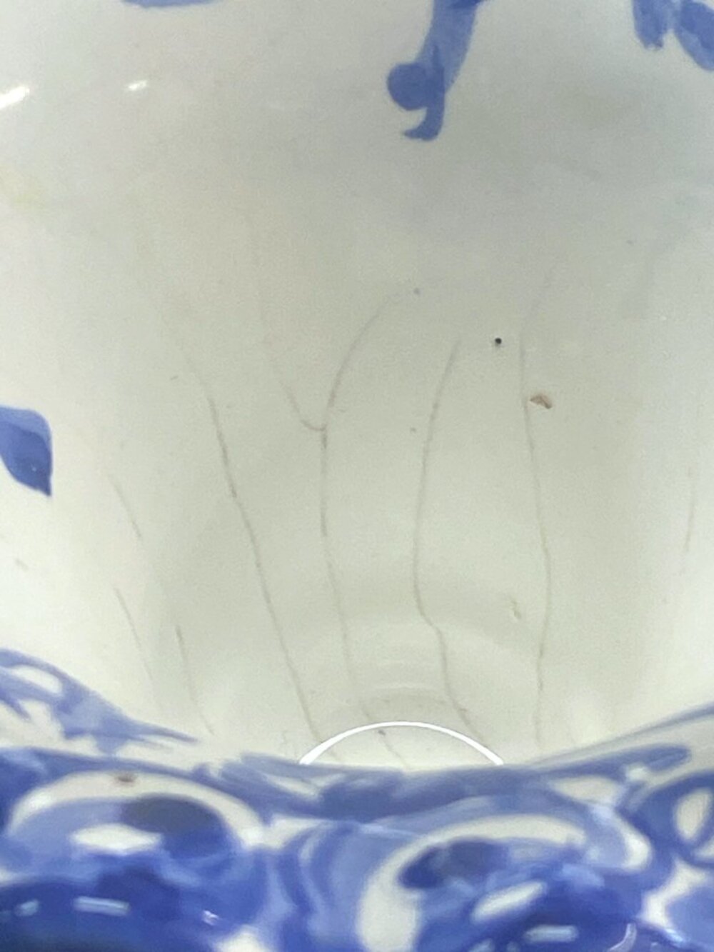 Hand-Painted Portuguese Ceramic Basket With Blue Floral Design - Picture 7 of 9